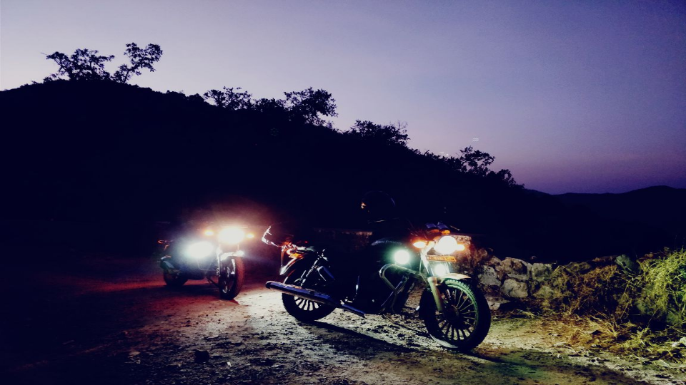 Sunrise at Charmadi and Sunset at Agumbe . . .  How we rode 860 kms in 26 hours through the dangerous Ghats of Karnataka