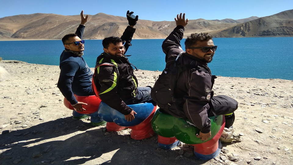 Monster & Warrior got Leh’d | Episode 06: Riding on the Shyok riverbed en-route to Pangong Lake and the extreme dirt trail to Tso Moriri